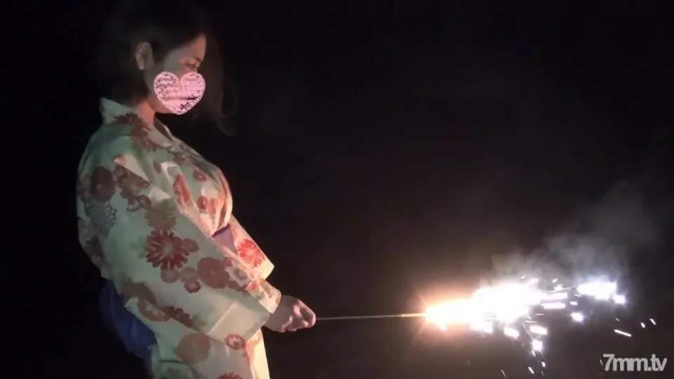 FC2-PPV-1491681 fc2-ppv 1491681 * Limited to the sea in summer!  - !!  - Yukata fireworks and swimsuit ♥ And after all it is SEX ♪ [Personal shooting]