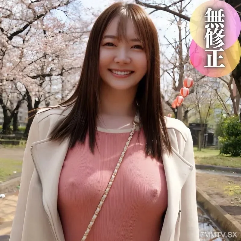 FC2-PPV-4408817 Face  A pale-skinned beauty, full of sexual beauty. The beautiful big tits with natural F cups swayed without any vaginal ejaculation, and even on her naked body there was a vagina, which was very erotic.