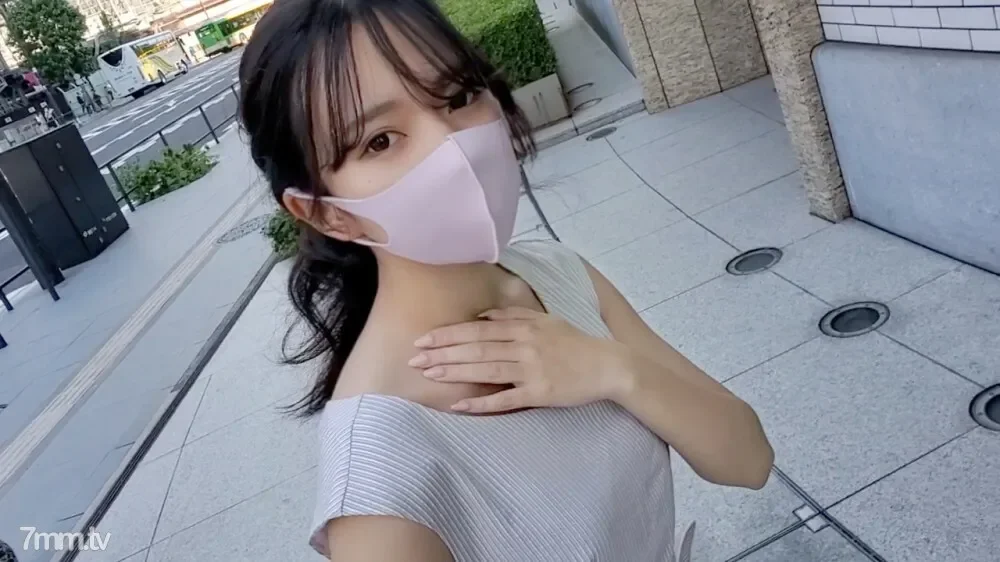 FC2-PPV-2195395 First shot! !! Limited number! Uncensored  Innocent school ponytail black hair college student! It looks pretty, but it's tightly bristle ... I can't help but feel embarrassed, and it's a vaginal cum shot "Part 1"