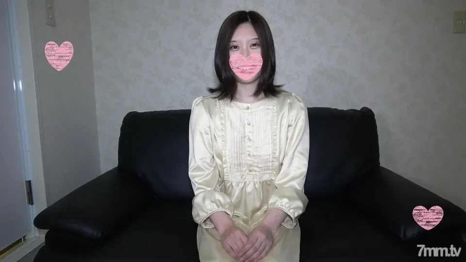 FC2-PPV-1304781 fc2-ppv 1304781 [SSS-class beauty] Complete appearance ♥ Experience studying abroad in France, the home of art ♥ Massive vaginal cum shot for the first time to an elegant boxed girl ♥