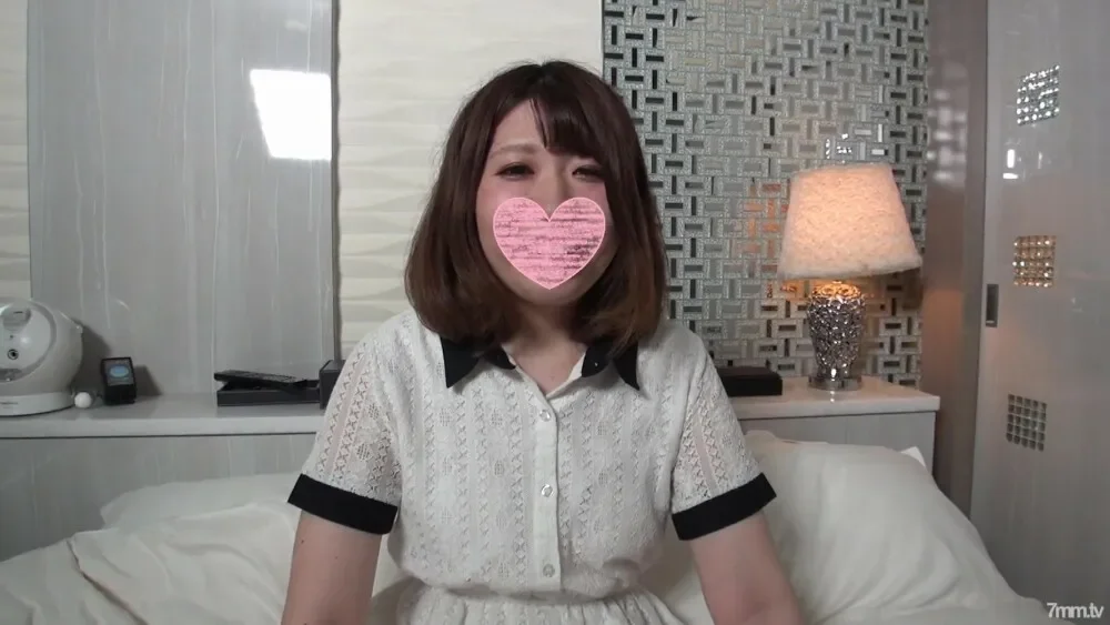 FC2-PPV-1282358 ☆ First shot ☆ Complete face appearance ☆ A normal girl who is mature ☆ I was a little nervous, but when the sex started, I threw it inside with a very thick cock ♥ [With benefits]