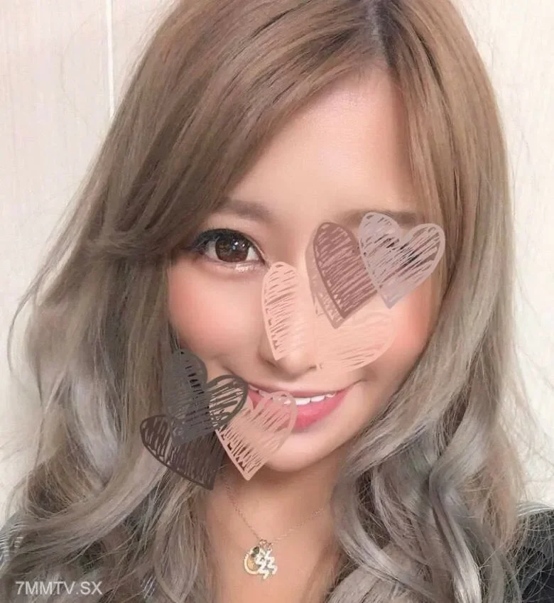 FC2-PPV-4507232 The previous half-model beauty was the next public appearance in the next two years, and the last one was the shadow effect Face & Review money available