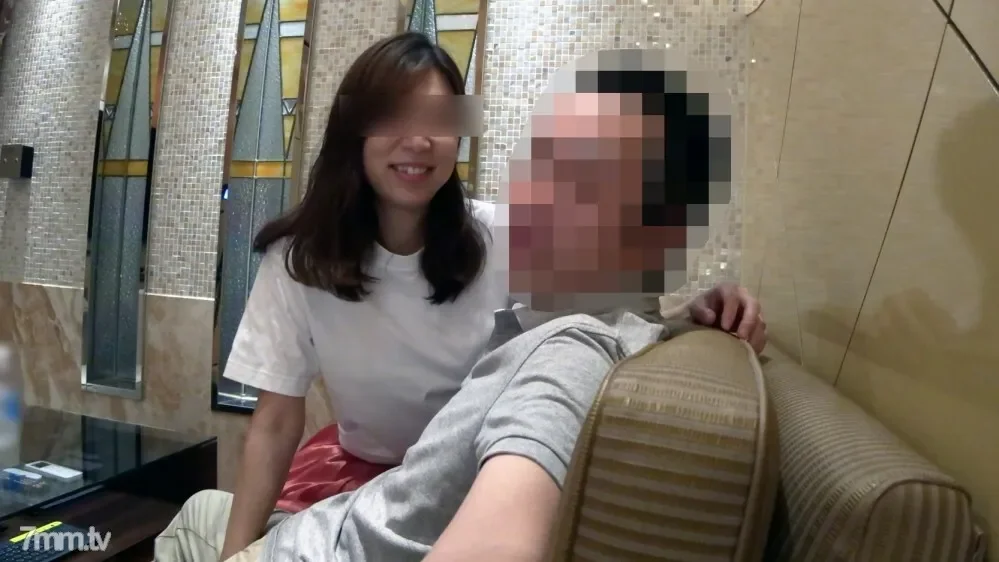 FC2-PPV-2345887 Price until tomorrow  Dero video when a beautiful AV actress with too strong libido was always vaginal cum shot in saffle / Part 1 Unreleased / Uncensored