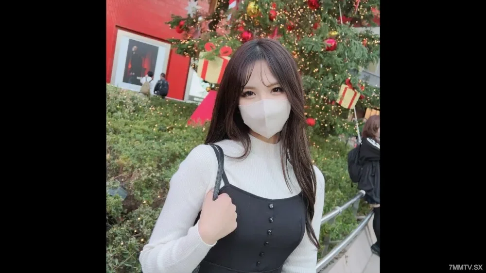 FC2-PPV-3144594 First shoot!  - !  - Limited until 12/21 [Uncensored] When a beauty salesperson working for a certain cosmetics company looks into the fitting room without permission while changing clothes... I can't stand just looking at it, and I b...