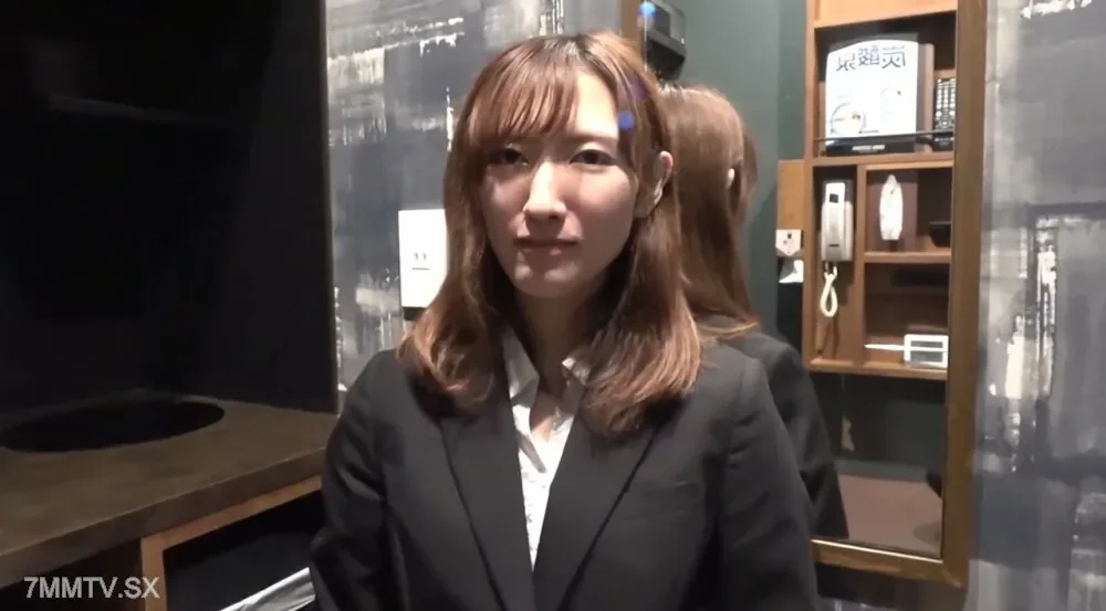 FC2-PPV-4552144 Uncensored, individual shooting  A sensitive girl with a model body! If you get caught, you'll leave the store!? An exciting manga cafe sex with a sensitive girl ♡ High quality with bonus