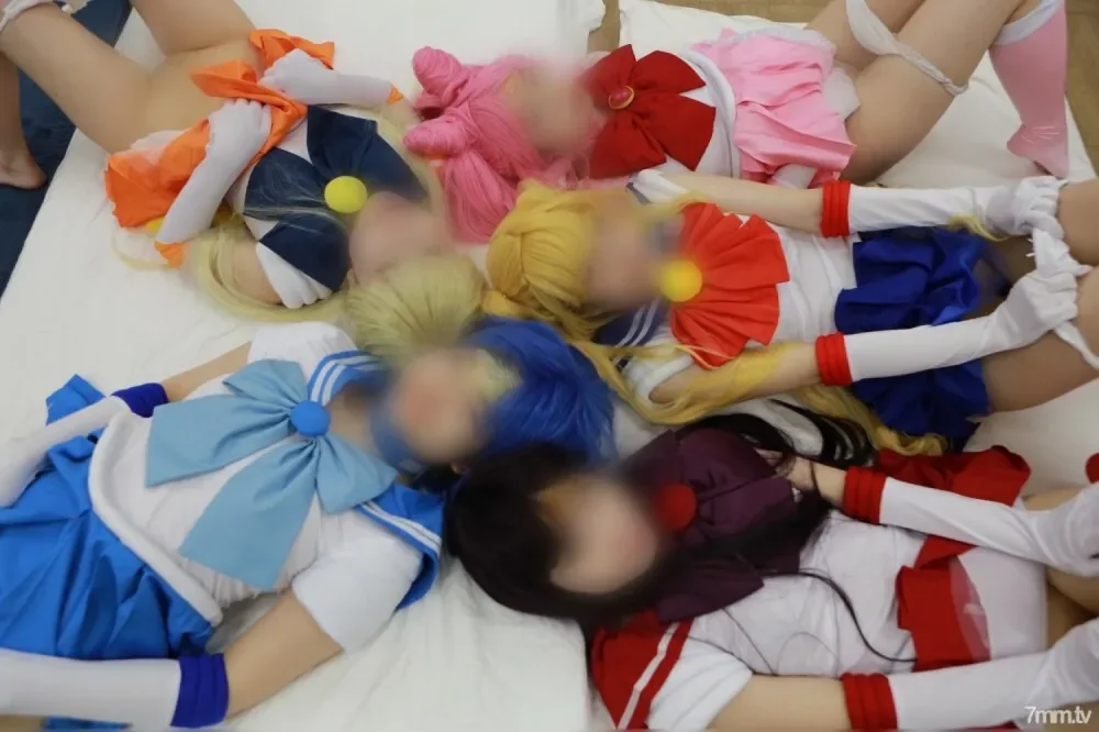 FC2-PPV-1848004 Big orgy with Sailor Moon  6P instead of the moon! Punishment of virgin kun's cock in a dream situation, multiple blowjobs, raw squirrel, vaginal cum shot, Anikos harem