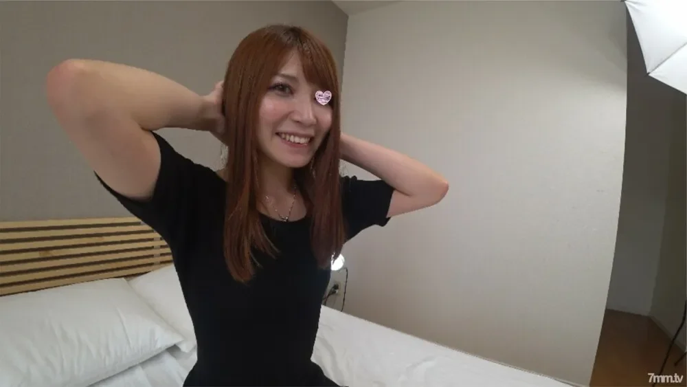 FC2-PPV-1513908 Personal shooting  ♀271 Nurse Re ◯ -chan 21 years old 1st time The finest beauty of an active new nurse appears all over the world and ends her life with a dangerous day genuine vaginal cum shot AV debut!  LOL