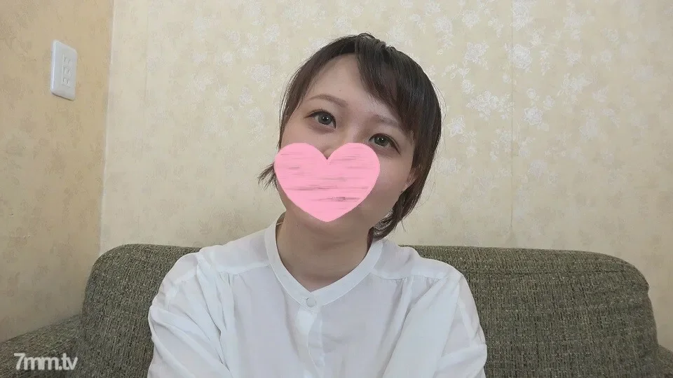 FC2-PPV-1215459 Despite her petite body of 152 cm tall, she has overwhelmingly beautiful big tits, and despite her neat appearance, she gets sweaty and feels disturbed.  - !