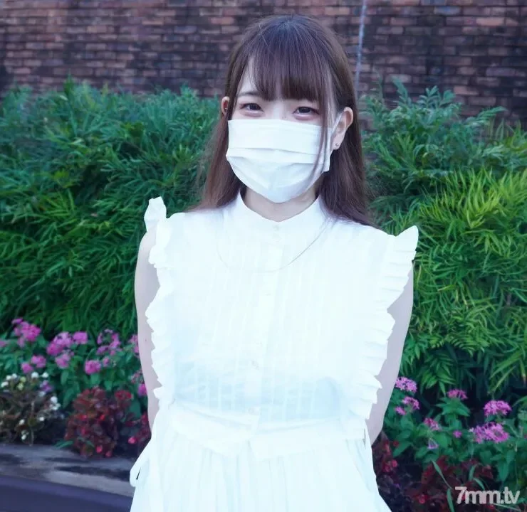 FC2-PPV-1948837 fc2-ppv 1948837 [Real 18 years old ♡] High 〇 Real 18 years old who just graduated ♡ It's really bad if you get caught ... She is afraid of leakage!  - I will publish it without any problem (* ´∇ ｀ *) Lori Lori Mankoiki rolled sex