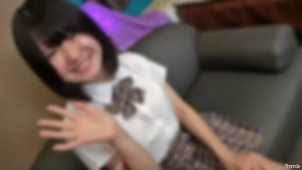 FC2-PPV-3088771 An idol-class teenager with plenty of smiles.  - A fair slender and immature body drowns in her pleasure and she suddenly cries.  - She says, "I'm pregnant..." and her uneasy face is also a large amount of vaginal cum shot at the end....