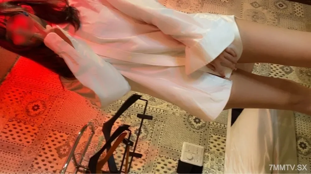 FC2-PPV-4602230 22 years old-OR-OLD model is shibuya1◯9 clerk! Explosive sucking, the best anus, healing nipples and beautiful thighs perfectly adjusted