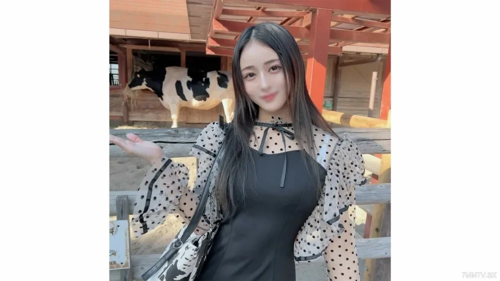 FC2-PPV-4159520 The first round of success! ! Limited time 3 days! ! A woman with big breasts who has a cute, bewitching face and a very strong sexual desire... She has a sexual desire to expose herself to the open air, sits astride a man, and scream...