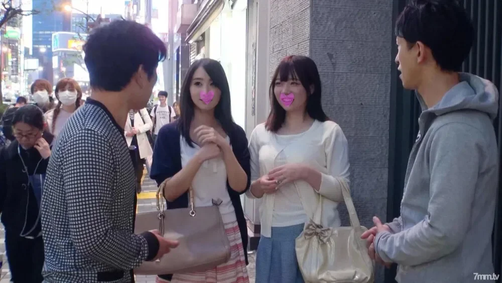 FC2-PPV-1151528 First-time limited price  Sake pond meat forest 4P orgy  Gachinko entertainment married woman and creampie orgy SEX from daytime on Sunday  scandal, Bunshun gun