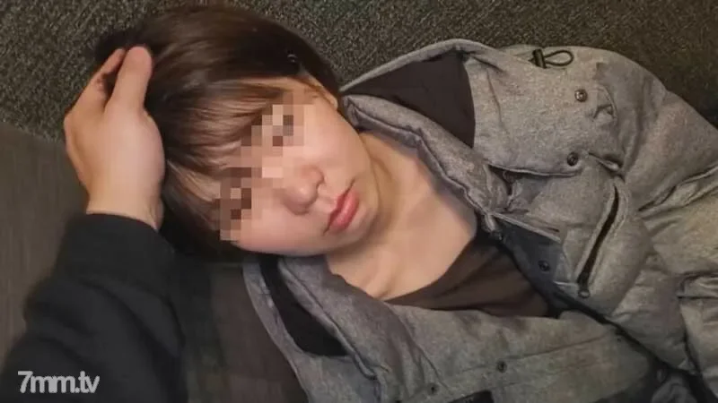 FC2-PPV-1855309 Individual  A young wife who is continuously vaginal cum shot asking for a loan without discipline even if the inside of the vagina is polluted with another stick.