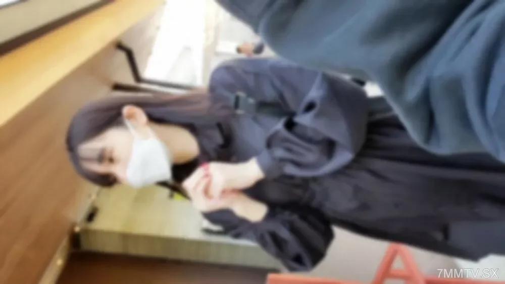 FC2-PPV-3290870 * Time limit 3 days Exposure  A female university student who has a style that is hard to live because of the lack of communication. You can't ask for help, but return is ejaculation, life is tied.