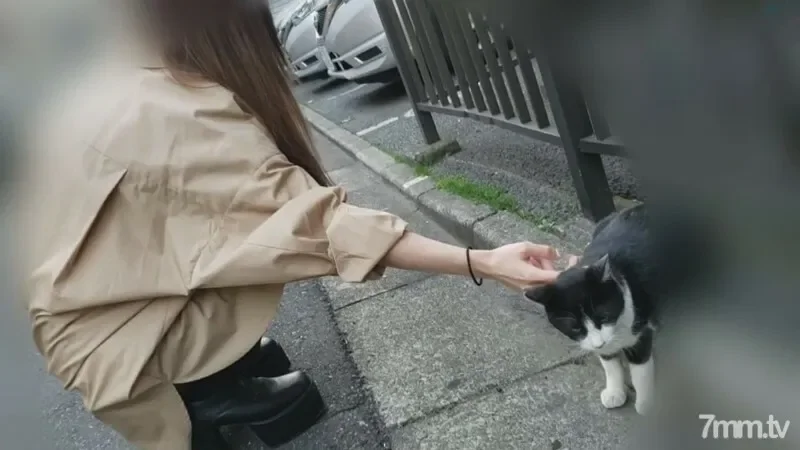 FC2-PPV-1348819 fc2-ppv 1348819 [Appearance / Uncensored] Too lively slender hair makeup student Hanami Sake sex (57 minutes)