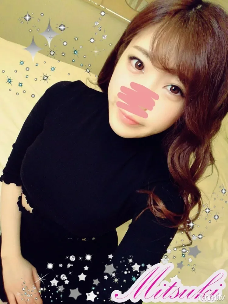 FC2-PPV-1105439 Beautiful busty lady  Mitsuki Companion super iki edition  Bring a luxury hostess to the hotel before going to work and blame the beautiful busty erotic ass and shaved pussy! Big boobs trembling tide spouting intense Iki luxury bonus ...