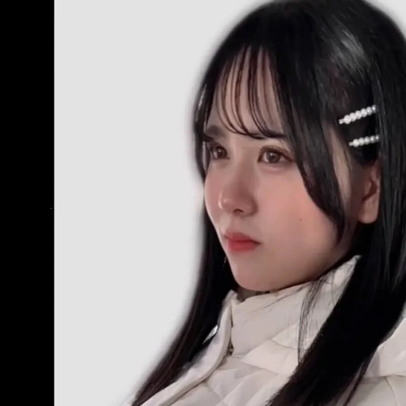 FC2-PPV-4593593 Xmas Special Price  High GAKU Experience, Neat and Clean 18 Year Old Hidden Bitch