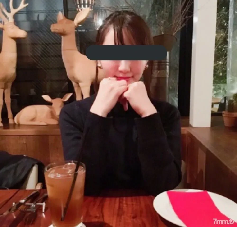 FC2-PPV-1354828 fc2-ppv 1354828 One coin plan ❤️ S-class cafe clerk Sakura ❤️ Restraint oil blame in the bathroom 2nd round Natural thin hair Oma ○ Seriously died by inserting W rotor here Purchase privilege is high quality ZIP and GoPro video