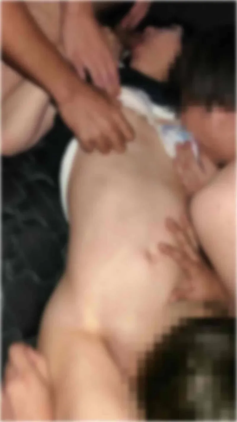 FC2-PPV-4786021 Facial/Cumshot 10 times in a row  From Japan, dentist 1** gets facial and swallows the semen he's saved up for over 5 days  with eye opening