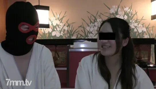 FC2-PPV-1301792 fc2-ppv 1301792 [Personal shooting] Quarter exotic beauty Miki!  - A 20-year-old shaved girl challenges her first Gonzo in her life!