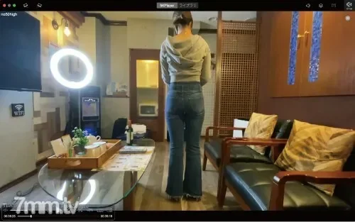 FC2-PPV-2398269 Complete amateur real video  51  I tried to cum inside a 19-year-old super beautiful breasts daddy active girl ...  First shooting