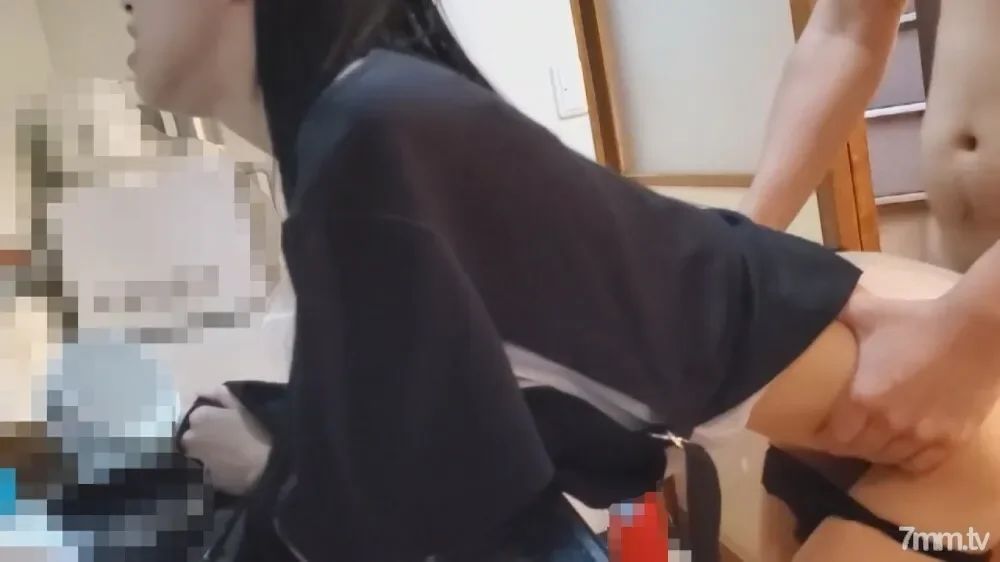 FC2-PPV-1846926 Up to 7 Individual  A delicate young wife with black hair. Breaking into public housing and committing with another stick and vaginal cum shot