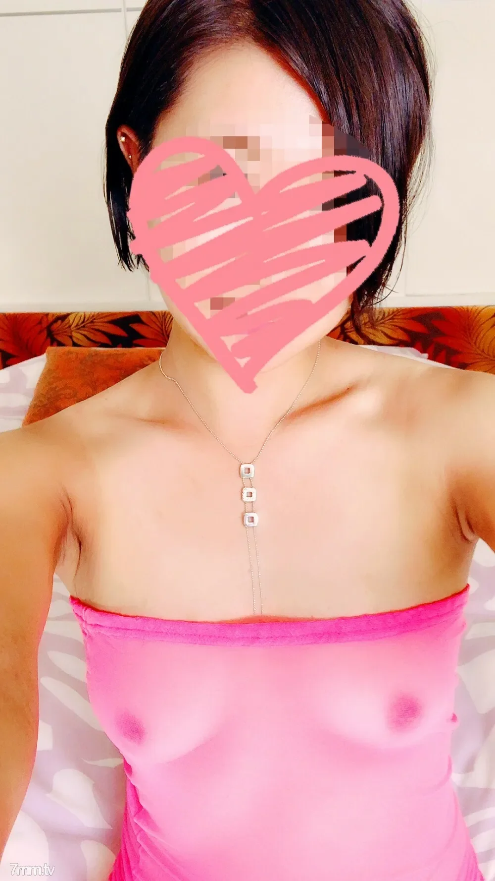 FC2-PPV-1204104 Shaved ♥ Naughty play succeeds in seducing perverted old man with tan lines from school swimsuit private shoot  bonus included