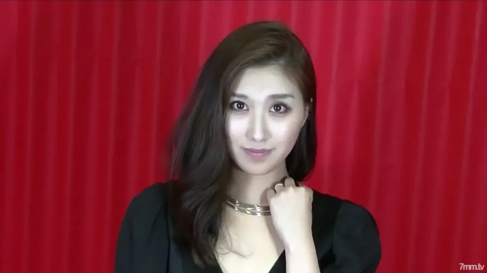 FC2-PPV-1036280 Amateur individual shooting  Complete face  Gravure scene ♡ In a suit ... Milk mass injection Deep Throating ♡ Creampie semen masturbation Hojo Rieko