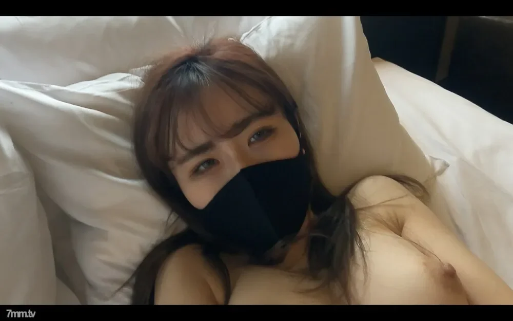 FC2-PPV-1687835 Sold for a limited time  The second G-cup beautiful breast girl Miku-chan! From the climax with electric massage machine & without blowjob, the last happening is 〇〇! ??