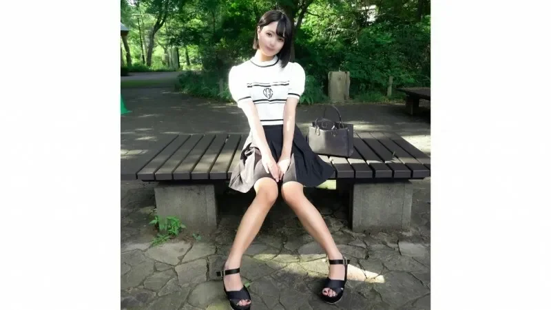 FC2-PPV-4576533 Face revealed! 3 days only! A new employee at a weekly magazine editorial department with an honest personality and a strong sexual curiosity! Her slender body is stimulated by her sense of shame and reveals her sexual inclinations, a...