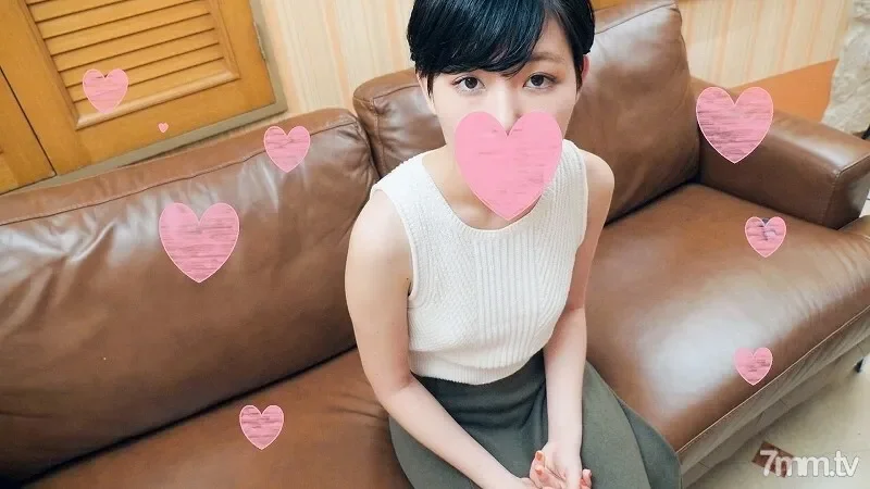 FC2-PPV-429276 Personal shooting  Chie 22 years old lewd neat beauty black hair shortcut older sister feels like ovulating and cum shot amateur video