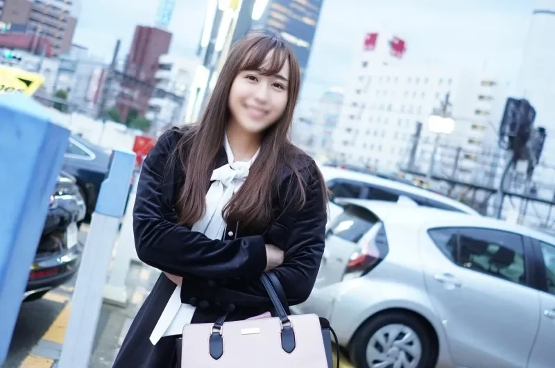 FC2-PPV-3137016 [Uncensored] Immediate scale interview ♡ I met a natural female college student, and in 3 minutes I got a blowjob without gokkun & vaginal cum shot without rubber!