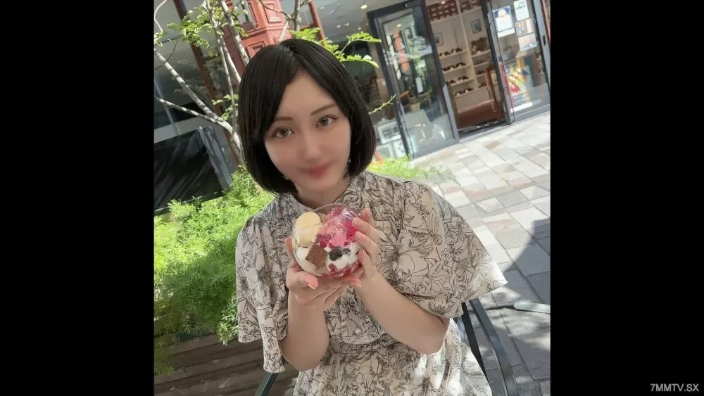 FC2-PPV-4062497 The first round of success! Limited time 3 days! Lives in Nagoya University in North Korea, relocates to Tokyo, is an innocent woman who is a college student with a little passion...Exposed and flexible beautiful skin, beautiful breas...