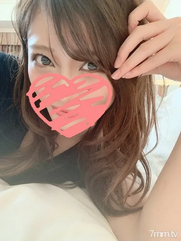 FC2-PPV-1194618 It ’s too erotic!   The highest peak of Reiwa gal. Apparel OL ♀ play The abdominal muscles that go to the gym to invite a man. The abdominal muscle pussy that breaks every time Iku is too demon erotic w Blow job is also the highest gr...