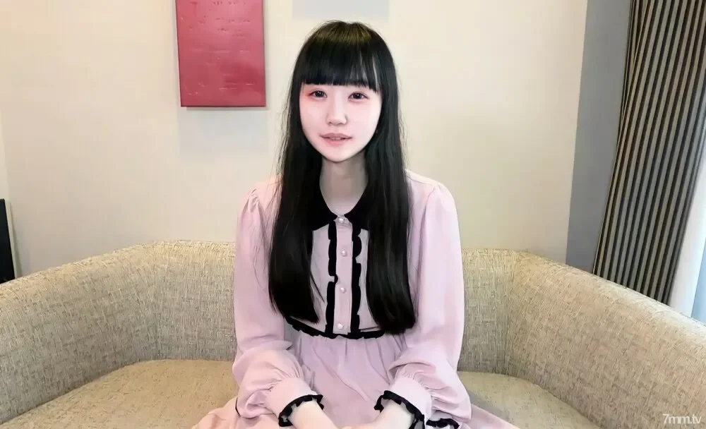 FC2-PPV-1900173 No  Limited to 100 pieces OFF from 2980 to 1480pt!  Inserted raw into a small under-processed play girl! Creampie Appeal ♥ ️ * Review Benefits / High Quality Ver.