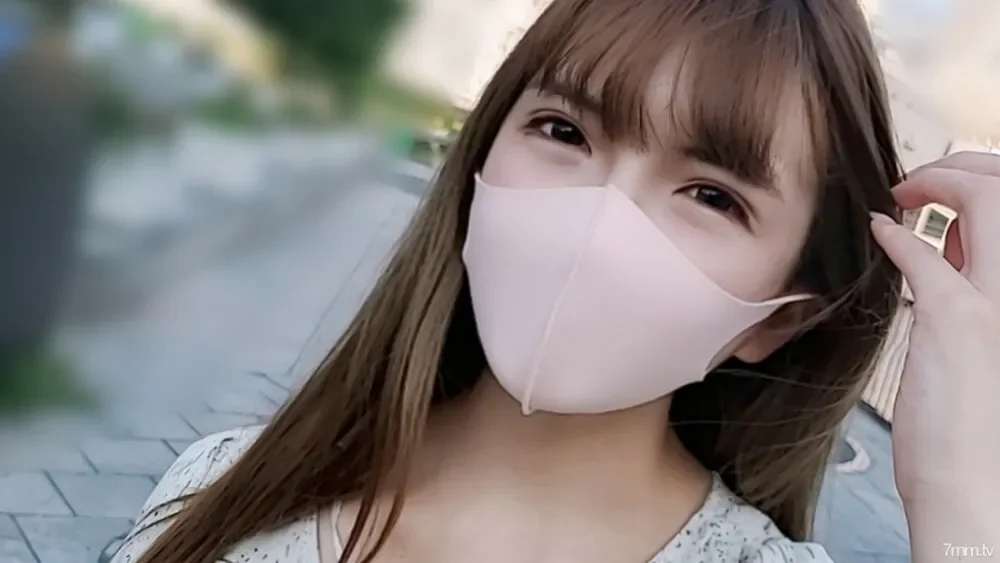 FC2-PPV-1886565 First shot! !! Limited number Uncensored  Creampie twice to the most beautiful waitress I met at the family restaurant! !!  Feature film