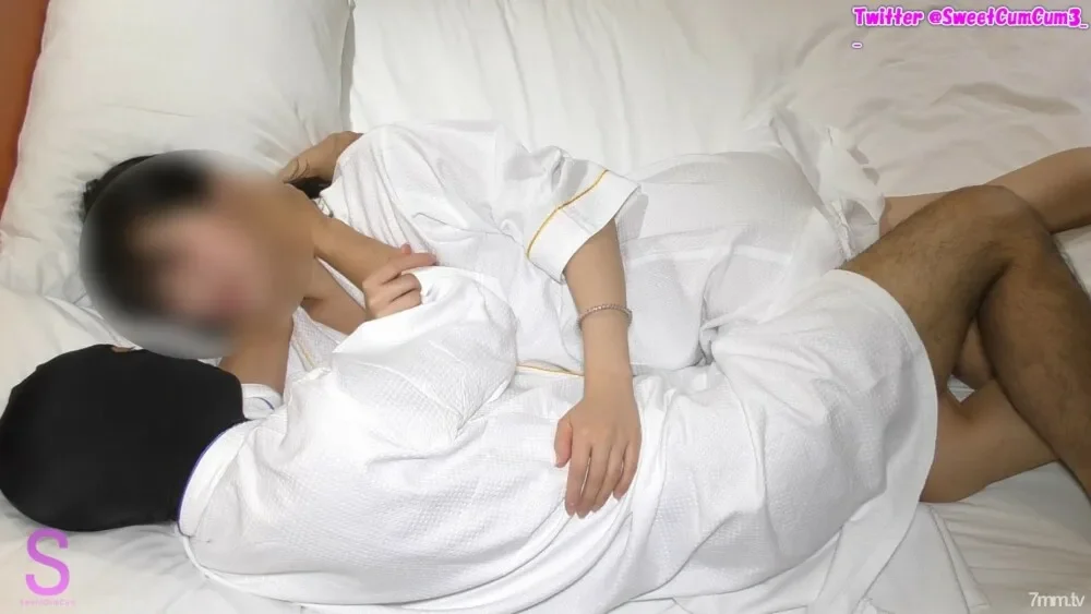 FC2-PPV-1779365 #24 First Private Lovey-Dovey Sex After Dating❤ "Are you going to say it? Okay...but the bottom is better❤"