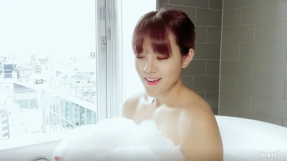 FC2-PPV-1686140 fc2-ppv 1686140 [Uncensored / No Mo] Buyer review benefits available (High-quality version present !!) _ [It's not bad to take it off] Aya / 20 years old / College student [Complete appearance] Clothed raw vaginal cum shot 6P Orgy SEX...