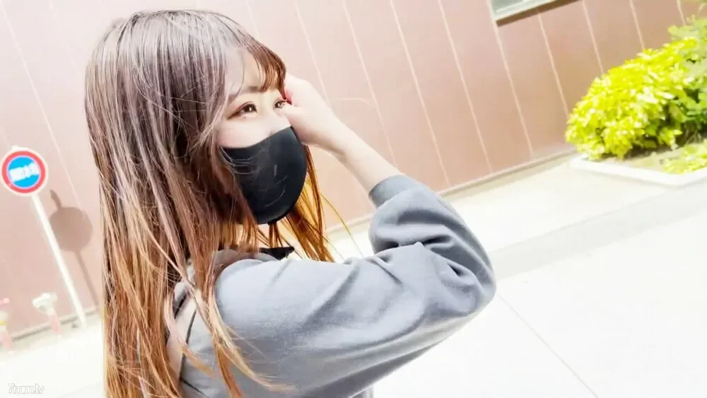 FC2-PPV-1875700 No / individual  Discover the finest amateur girl! When I took off the adult-looking play face JD, it was a dirty body with F cup big breasts! After enjoying the elastic smooth skin, a large amount of vaginal cum shot! !! * There is a...