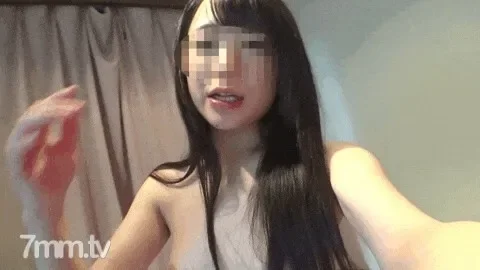 FC2-PPV-1003833 Until 12/25  Orgy 4P / Personal shooting Devilish Bitch Angel ♥ Echiechi who sprinkles the Hills tribe dick ♥ Receptionist Chisato-chan 28 years old. Splay is guessing the erection size mm unit of the cock that goes on the way. Cheati...