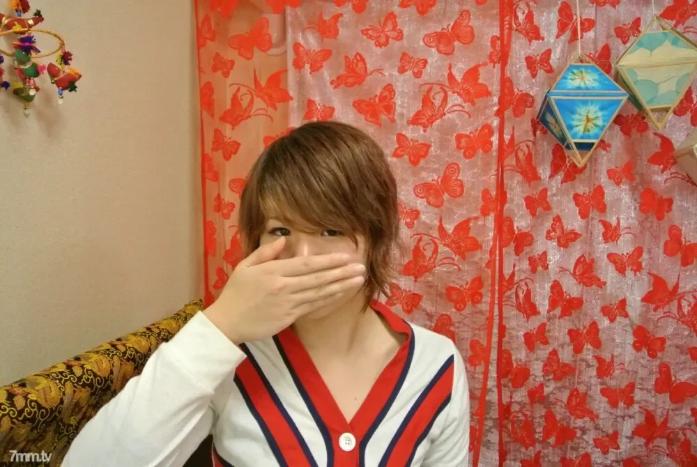 FC2-PPV-1230891 Uncensored  Real amateur pick-up! I had sex with a boyish and cute girl who was traveling abroad alone!