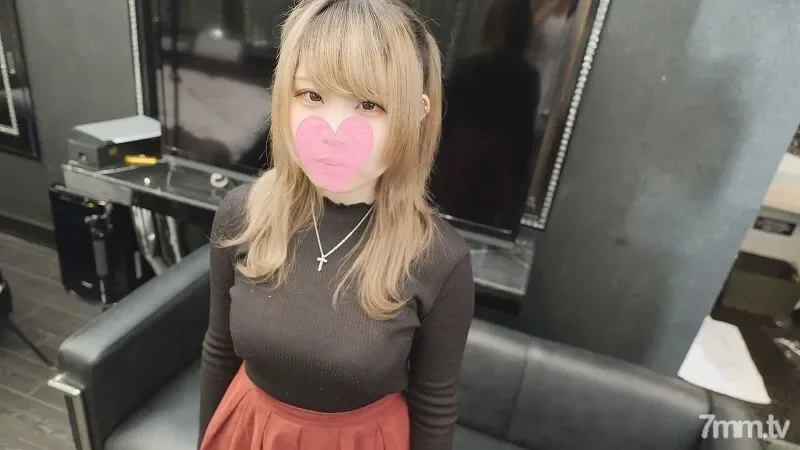 FC2-PPV-1876036 Personal shooting  Enako 18 years old Creampie in a fair-skinned F cup Amateur video