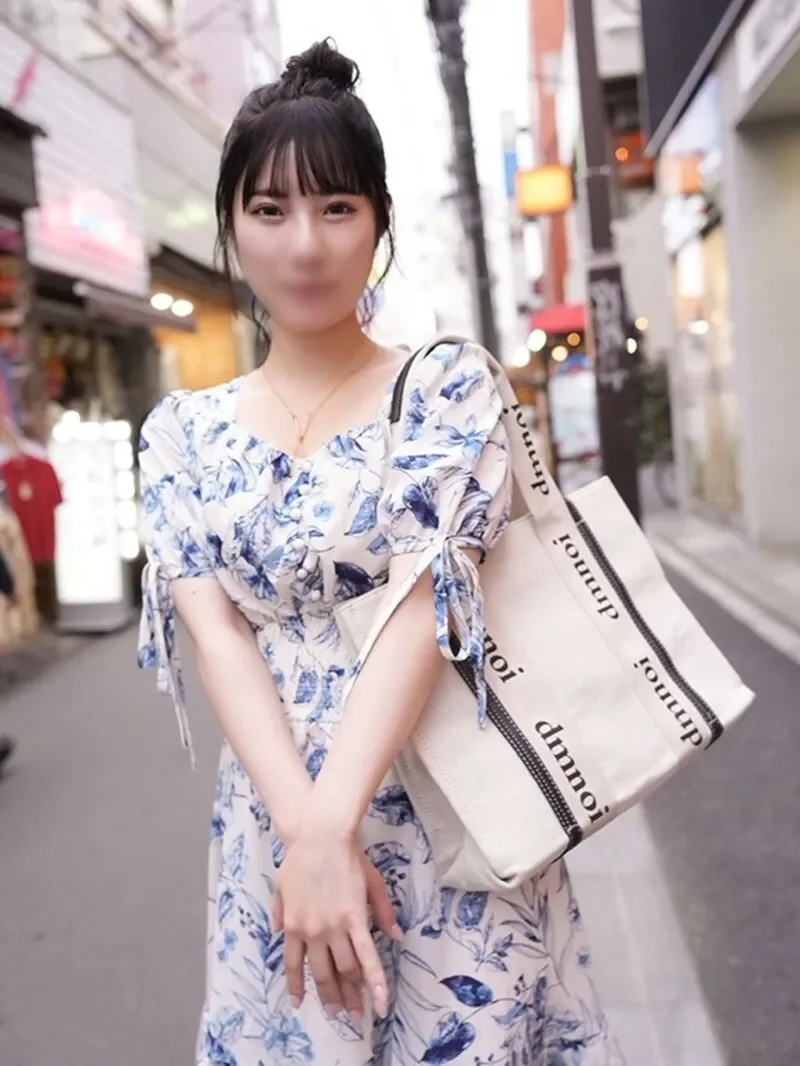 FC2-PPV-4577717 ※Limited quantity for the first time※ Individual shooting / Creampie  Extreme "Squirting" ** College student ★ Hina-chan, 20 years old ★ Click here to see the moment when the "plug" of her pussy comes out