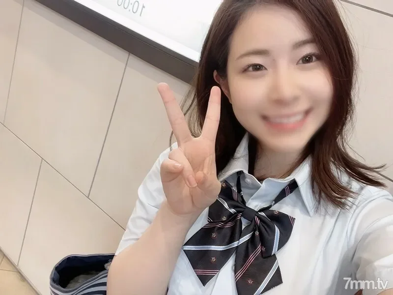 FC2-PPV-2309526 ★ Be careful not to pull out too much ★ Mekawa E milk girls ○ raw ★ Uncle fat uncle's raw penis will be fucked for a long time