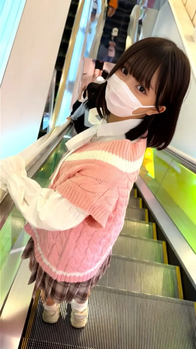 FC2-PPV-4593739 No explanation needed  An 18-year-old angel working at a con cafe in Akihabara. She drinks a white ball for the first time and releases the pleasure limiter. High-quality 4K bonus included. *A special version is available on a first-c...