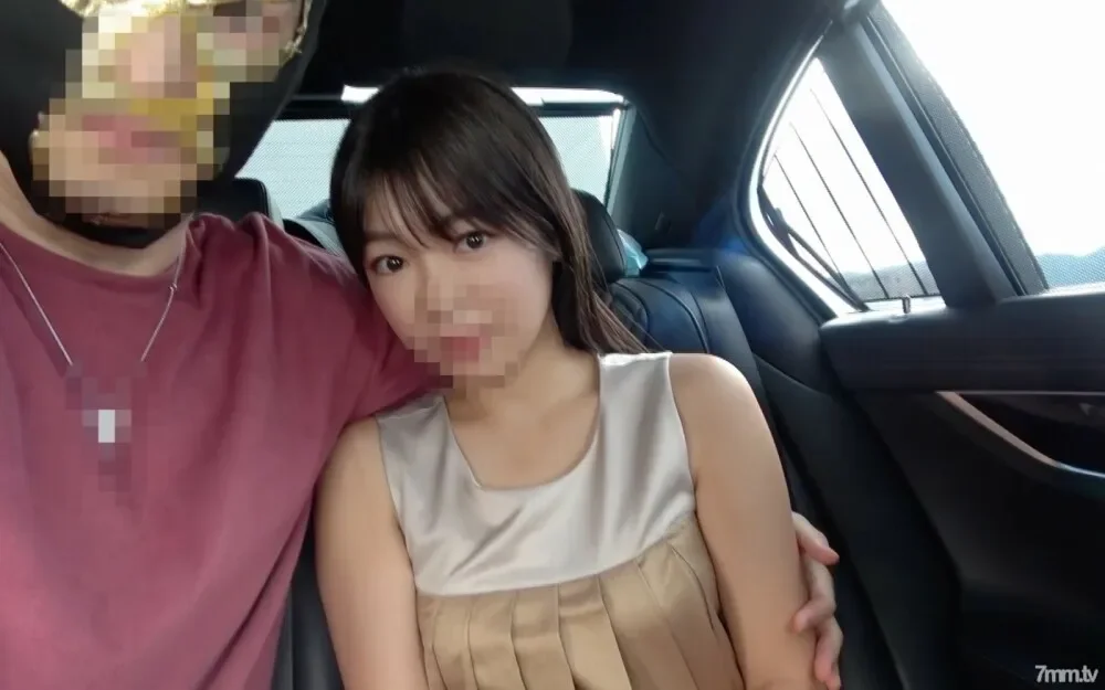 FC2-PPV-3125504 [Innocent school, female college student] who seems to appear in commercials of drinking water shows off a spectacular blowjob in the car in broad daylight!  - !  - Explosion required with vacuum no hand!  - !