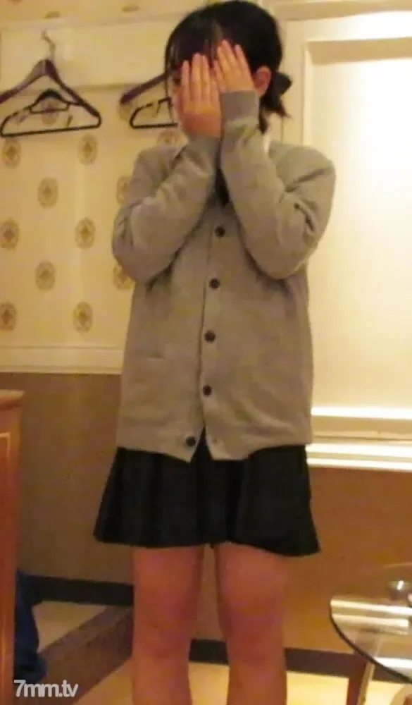 FC2-PPV-1193736 Scheduled to be deleted on the 11th! Personal shooting  18-year-old uniform J 〇 I'm nervous MAX with my first Gonzo! The last is a facial cumshot with a reluctant raw squirrel