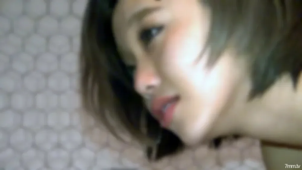 FC2-PPV-897616 Extremely rare  Kanako-chan I met for the first time and immediately vaginal cum shot in a love hotel  personal shooting