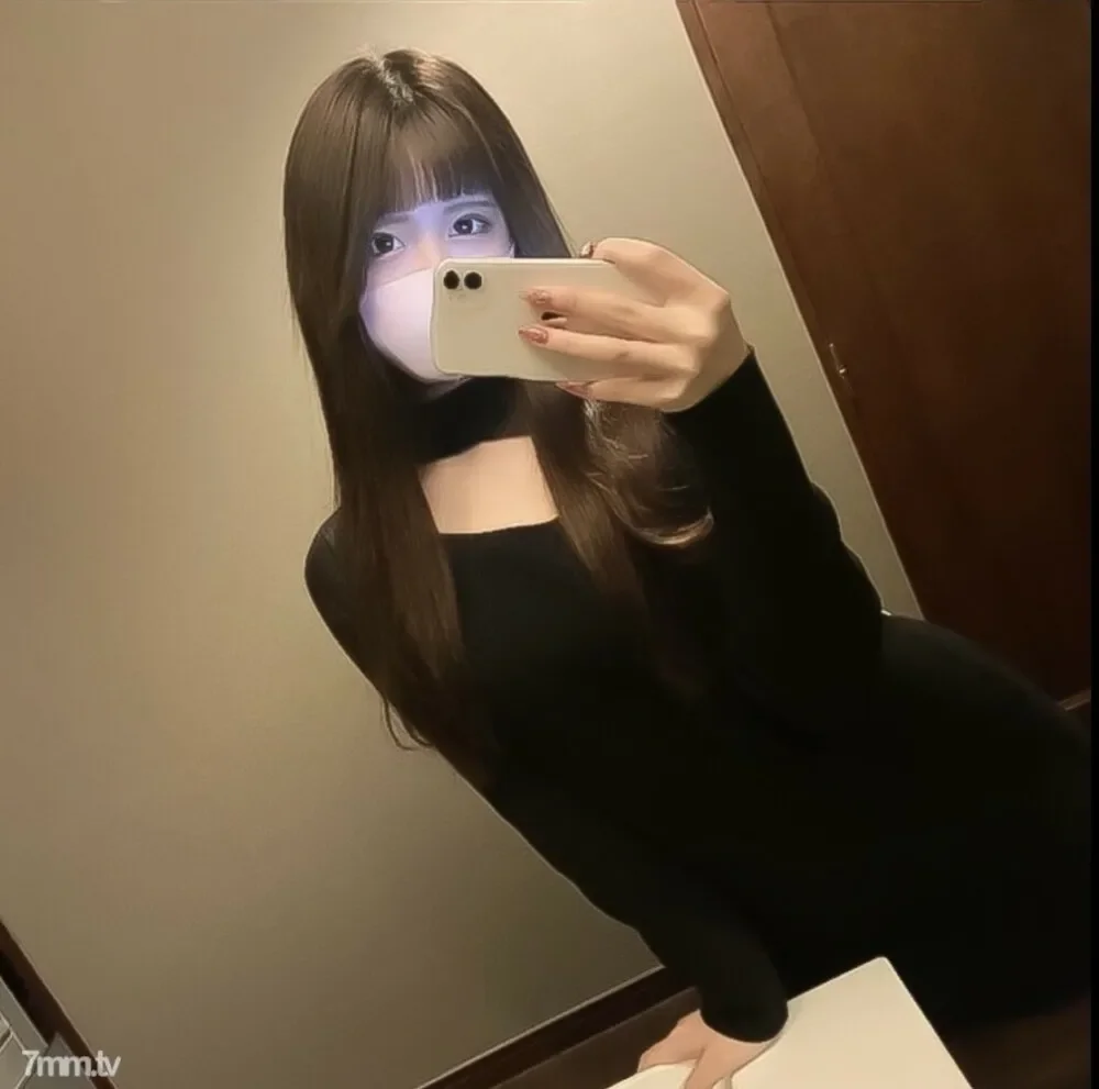 FC2-PPV-2646724 Special price to commemorate the breakthrough of 2000 followers!  - [First shot] National treasure class absolute beautiful girl E cup Mizuki-chan!  - The owner of a pure white god nice ass!  - 2 mass squirting!  - [SSS class]